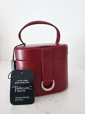 Tuscan Designs Red Leather Jewelry Travel Case Oval Trinket Box NWT with Tag